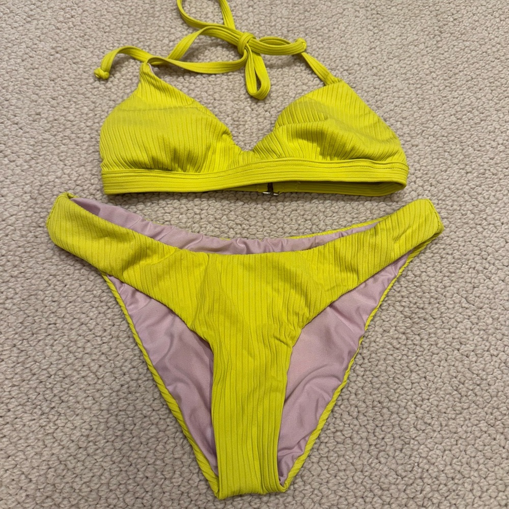 Lulus Ribbed Bikini - image 1